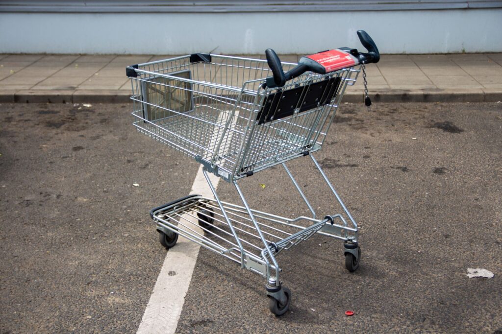 Iowa retail store closure shopping impact