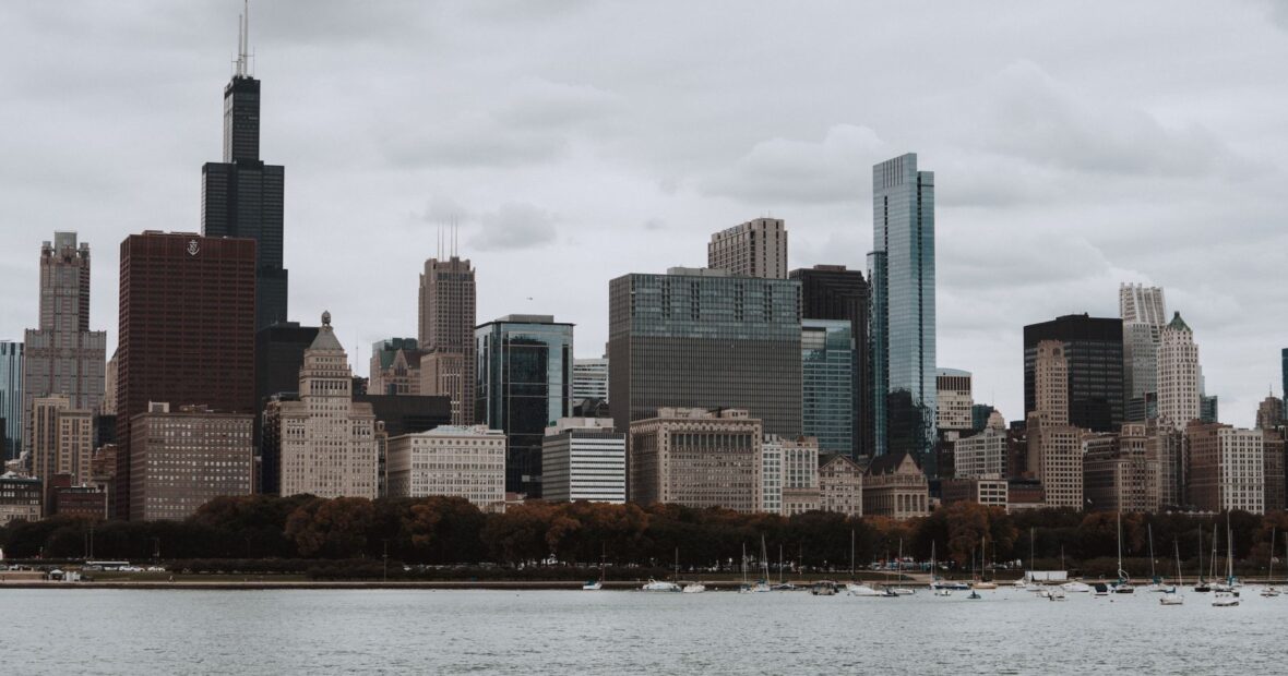 Chicago Illinois city with highest salary by profession in the state