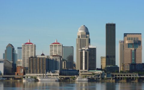 aerial view of a Kentucky city representing high divorce rate statistics