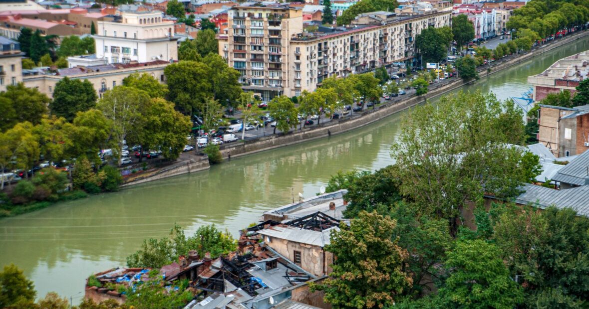 aerial view of a Georgia city with highest tobacco consumption rate in the state
