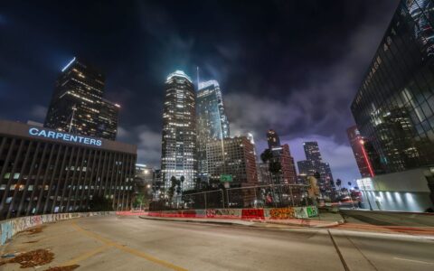 Los Angeles, CA Safety Guide: Where to Be Cautious