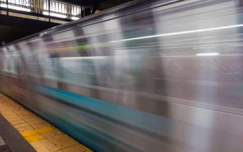 female passenger targeted in subway assault and robbery in NYC