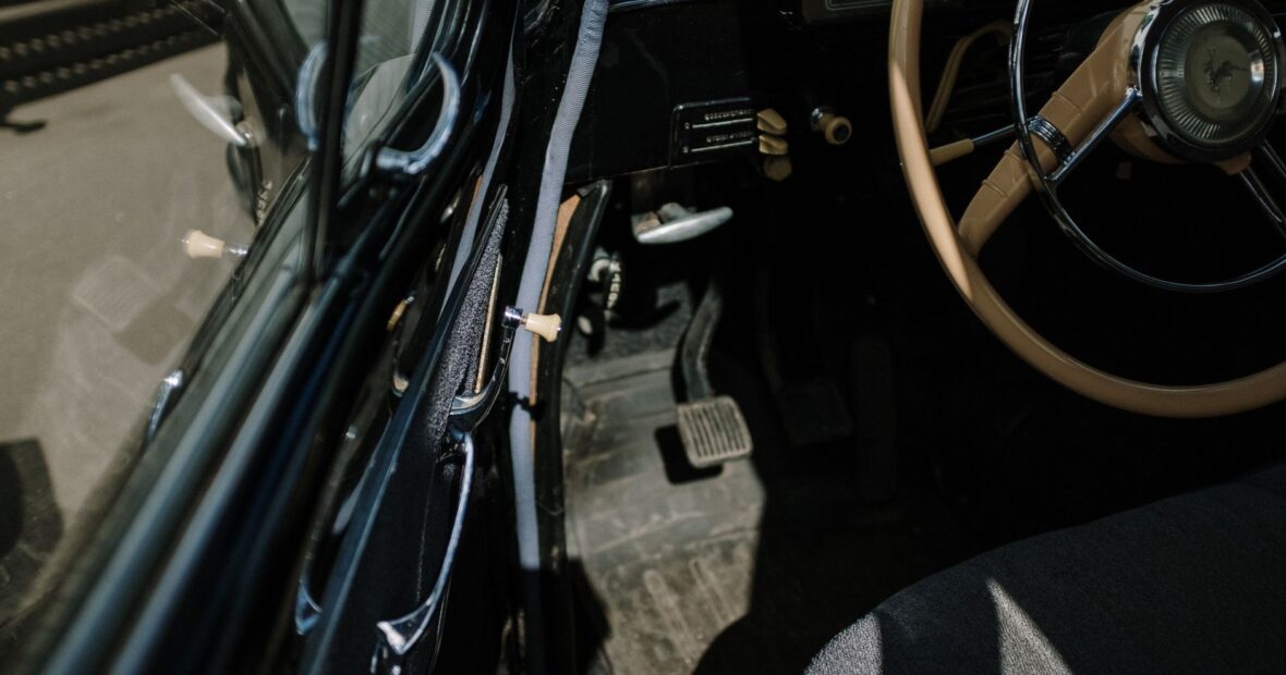 barefoot driving in Ohio legal facts