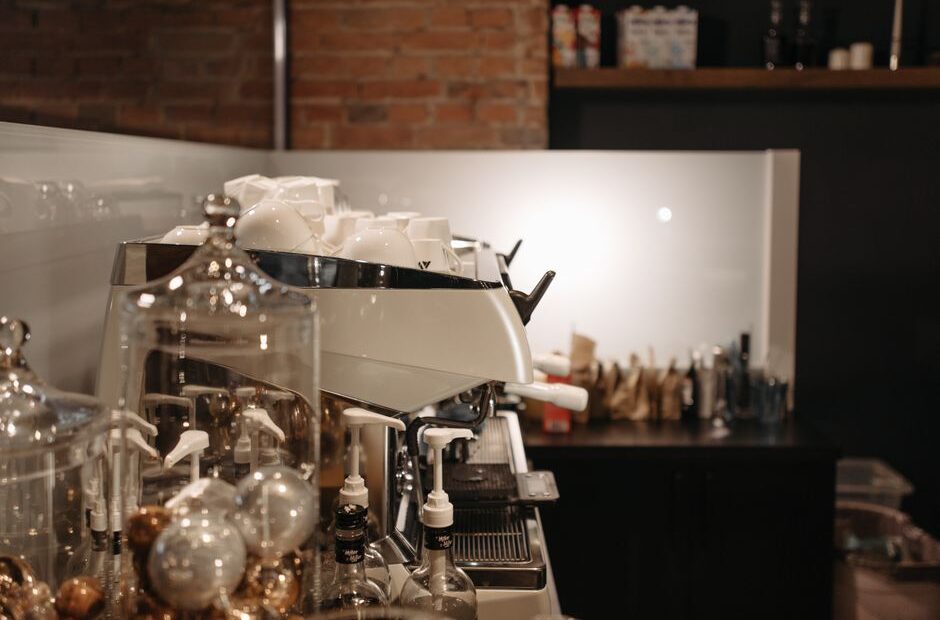 Best Coffee Shops to Work From in Chicago, IL