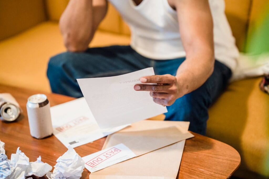 person receiving overdue personal loan payment notice