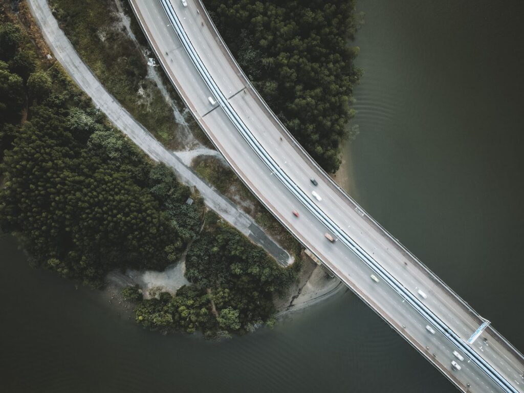 aerial view of Southern State Parkway where NYPD officer died in fatal crash