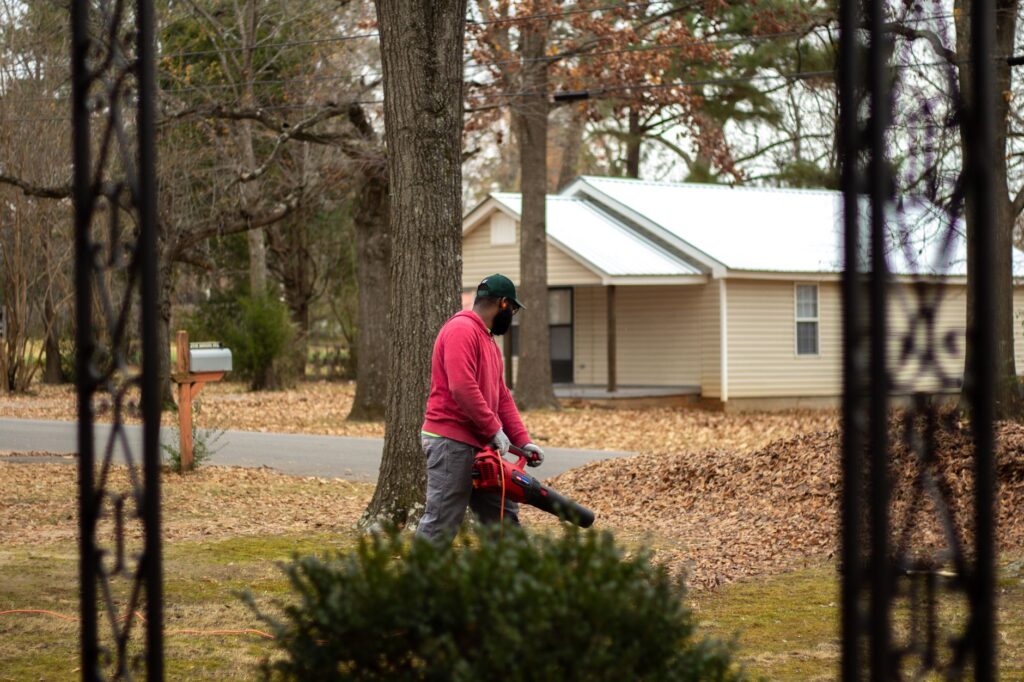 quiet residential street in one of the safest cities in Alabama