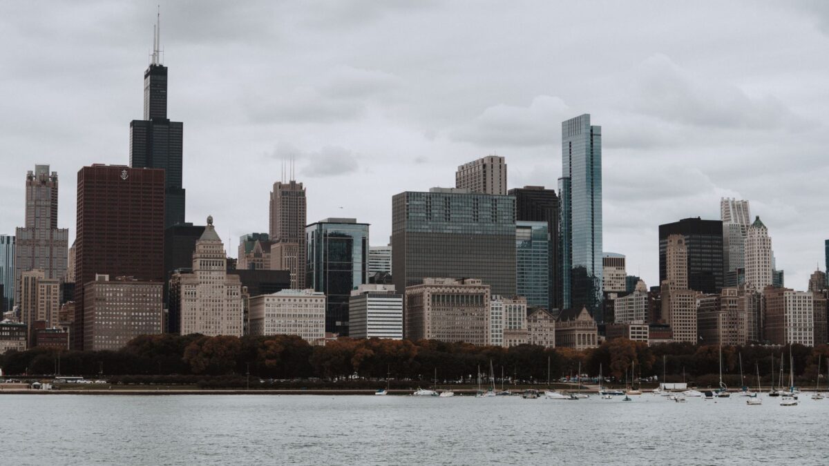 Chicago skyline along Lake Michigan at dusk