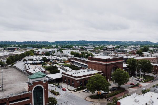Skyline of downtown Knoxville, Tennessee along the Tennessee River