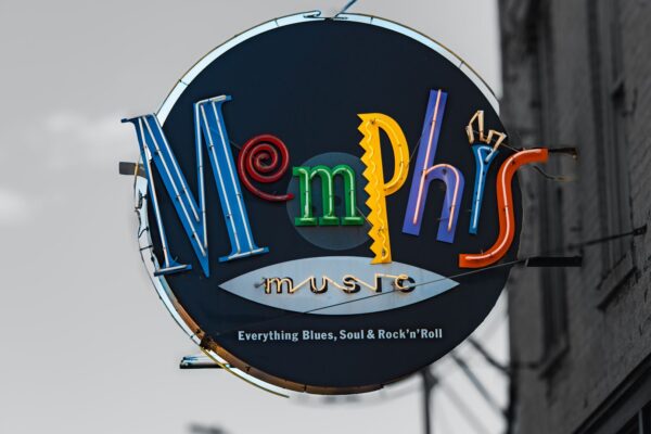 Memphis, Tennessee skyline at dusk — Memphis ranked as the most dangerous city in Tennessee in 2024 FBI violent crime data