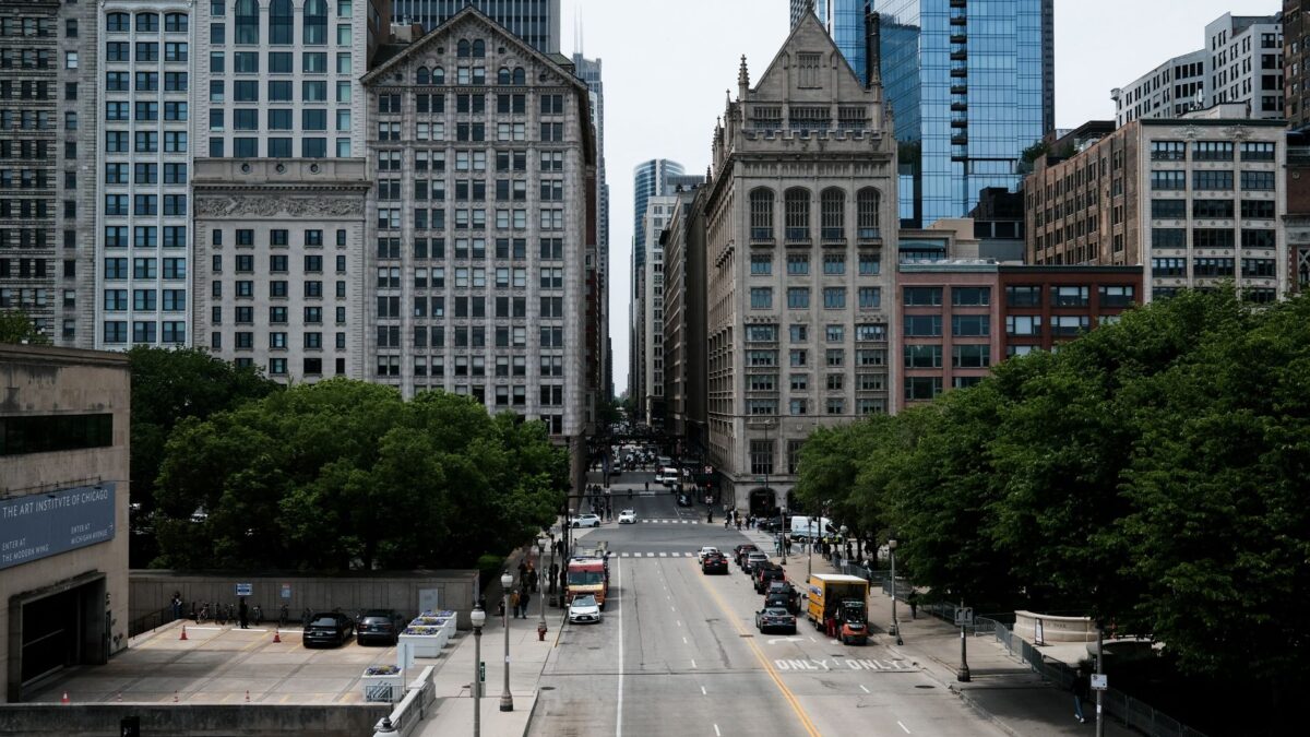 Downtown streets of an Illinois city at dusk