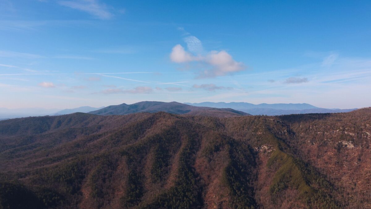 Mountain hiking trail in North Carolina